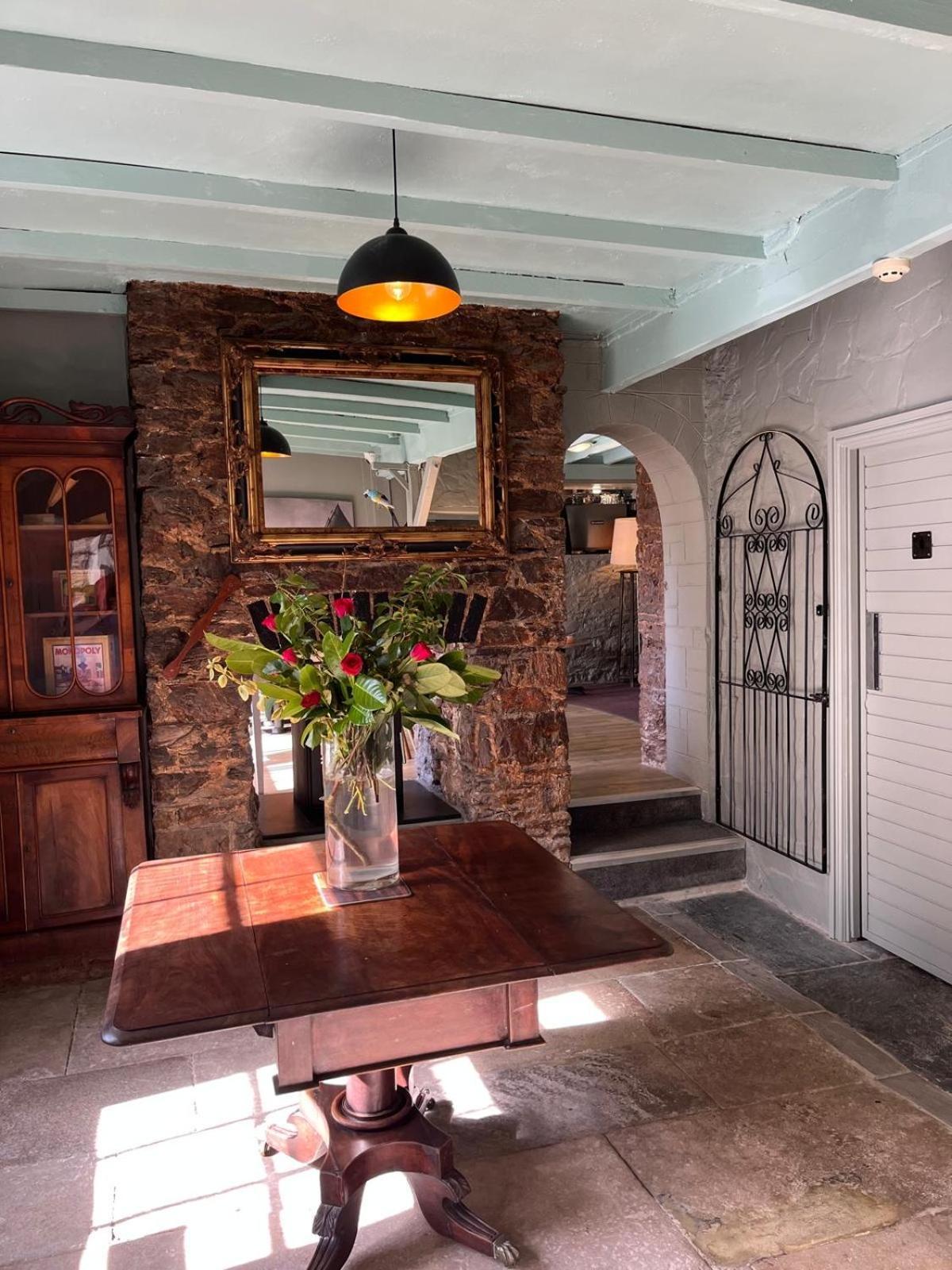 Smugglers Hotel Brixham Exteriér fotografie